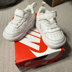 Nike Kids White Velcro Shoes Toddler size 3C